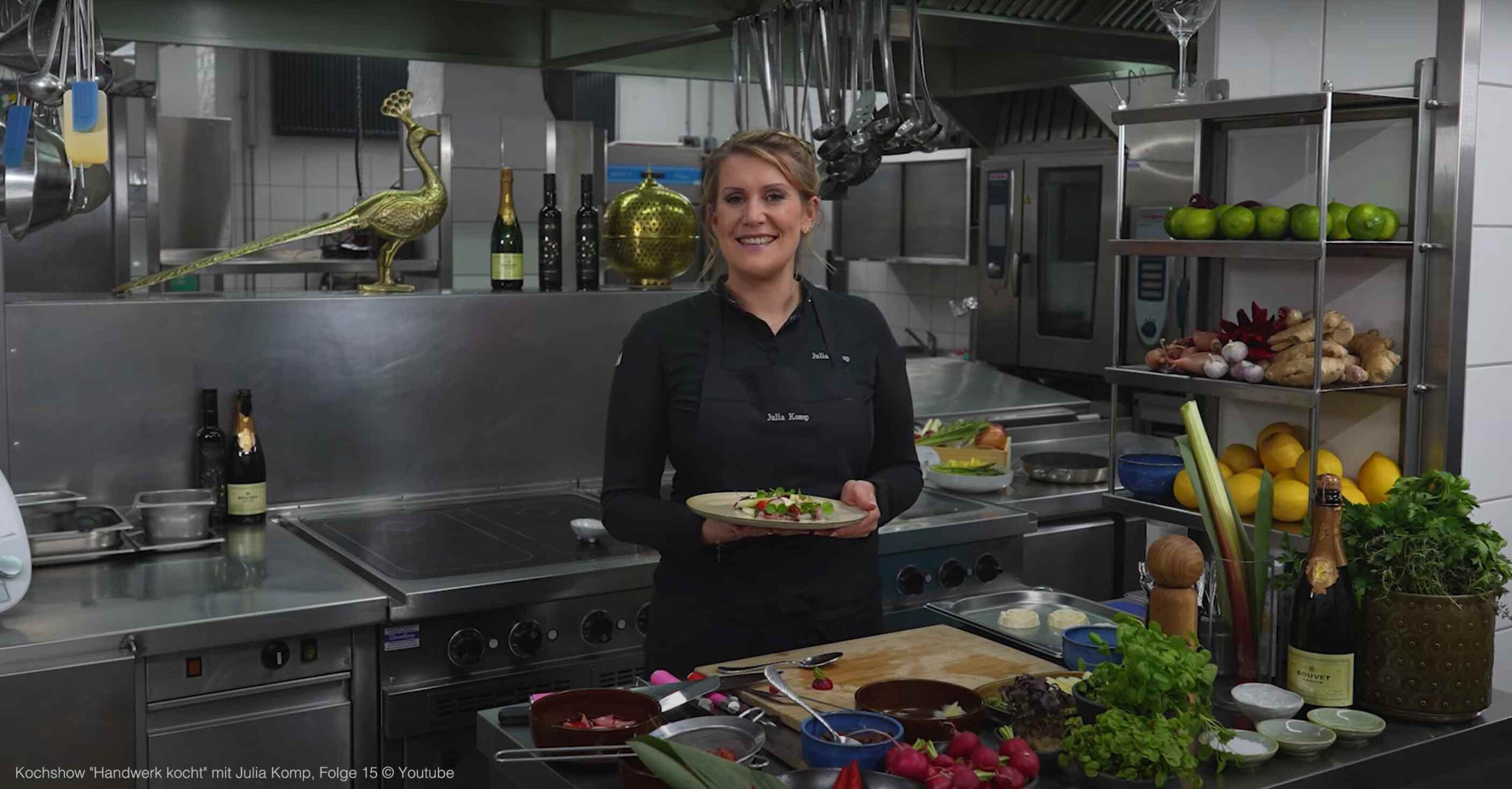 Julia Komp lädt zu Spargel Special ein